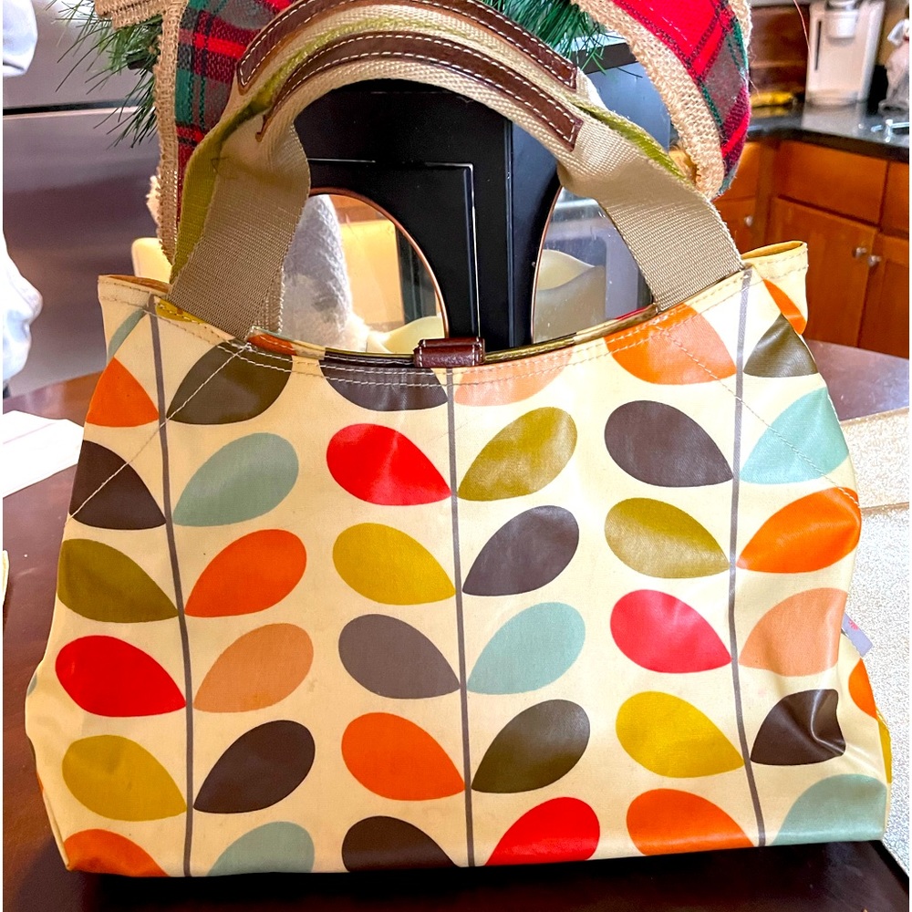 WT Orla Kiely etc laminated shoulder bag in like new condition 👜❤️⭐️🥳